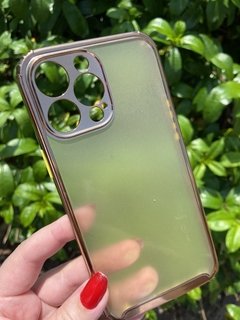 Case Anti-impacto Fosca - iPhone 13 Pro Max - Dourado
