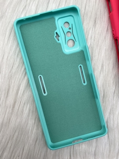 Case Veludo - Xiaomi Poco F4 GT - Com Proteção Na Câmera - Turquesa - comprar online