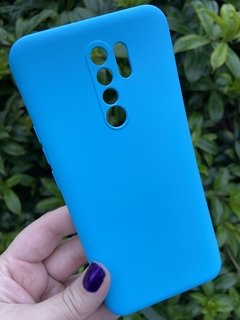 Case Veludo - Xiaomi Redmi 9 - Com Proteção Na Câmera - Azul Claro