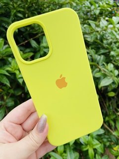 Silicone Case - iPhone 12 Pro Max - Fechada Embaixo - Amarelo Limão