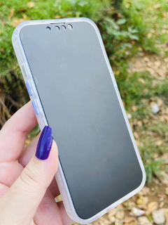 Case MagSafe Holográfica - iPhone 14 Plus - Lilás na internet