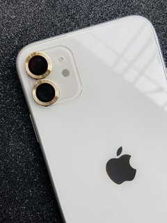 Protetor de câmera metálico - iPhone 11 / iPhone 12 / iPhone 12 Mini - Dourado