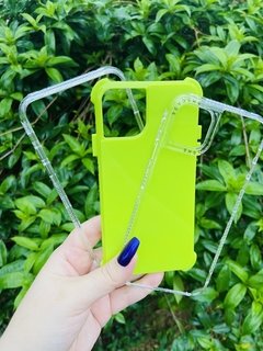 Case Elegante 3 em 1 - iPhone 12 Pro Max - Com Aro Frontal - Verde Neon Brilhante - Cachorro Alpha