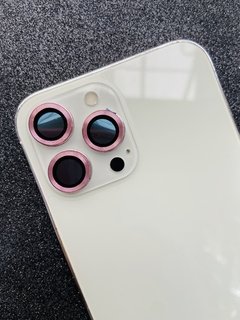 Protetor de câmera Metálico - iPhone 13 / 13 Mini - Rosa - comprar online