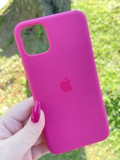 Silicone Case - iPhone 11 Pro Max - Aberta Embaixo - Magenta