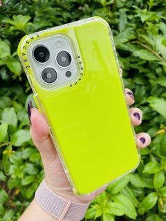 Case Elegante 3 em 1 - iPhone 13 Pro - Com Aro Frontal - Verde Neon Brilhante