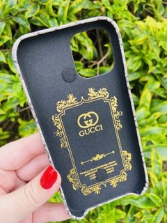 Case GG Chain - iPhone 12 / 12 Pro na internet
