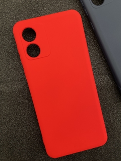 Case Veludo - Motorola E13 - Com proteção na câmera - Vermelho