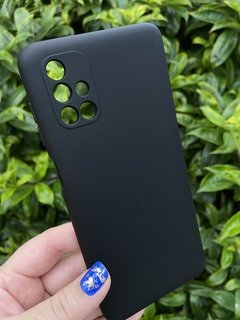 Case Veludo - Samsung M51 - Com proteção na câmera - Preto