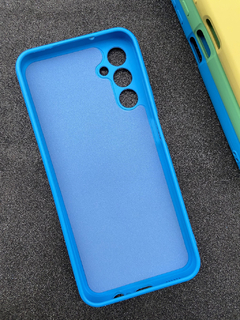 Case Veludo - Samsung A34 - Com Proteção Na Câmera - Azul - comprar online