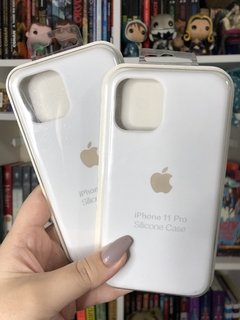 Silicone Case - iPhone 11 Pro - Fechada Embaixo