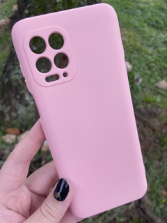 Case Veludo - Motorola G100 - Com proteção na câmera - Rosa Algodão Doce
