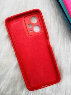 Case Veludo - Xiaomi Poco X5 / X5 Pro - Com Proteção Na Câmera - Vermelho - comprar online