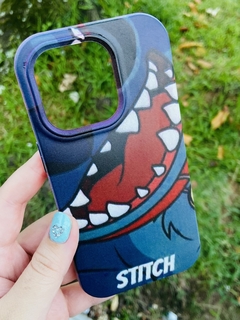 Case 2 em 1 - iPhone 13 Pro - Stitch Boca
