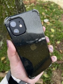 Case Anti-impacto Glitter - iPhone 13 Pro - Fumê - comprar online
