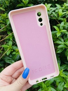 Case Veludo - Samsung A02 - Com Proteção Na Câmera - Nude - comprar online