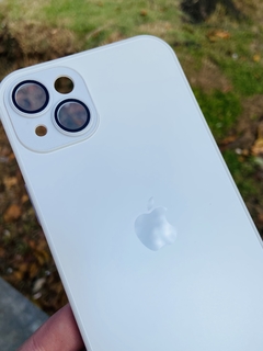 Case Ag Glass - iPhone 14 Plus - Branco na internet