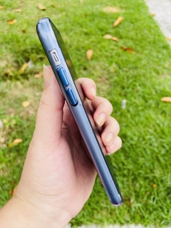 Case Slim - iPhone 11 - Azul na internet