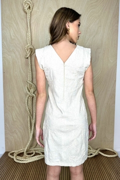 Vestido curto de linho bordado - comprar online