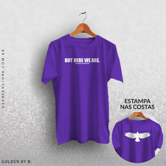 CAMISETA BUT HERE WE ARE. - FOO FIGHTERS - comprar online