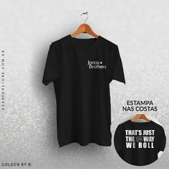 CAMISETA THAT'S JUST THE WAY WE ROLL - JONAS BROTHERS - dear fan store