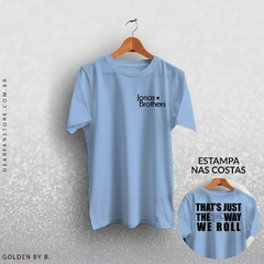 CAMISETA THAT'S JUST THE WAY WE ROLL - JONAS BROTHERS