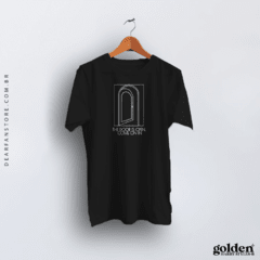 CAMISETA THE DOOR IS OPEN - HARRY'S HOUSE na internet