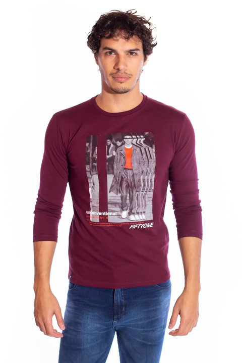 Comprar REMERAS en M51 Jeans