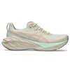 TENIS ASICS NOVABLAST 4 FEMININO BEGE