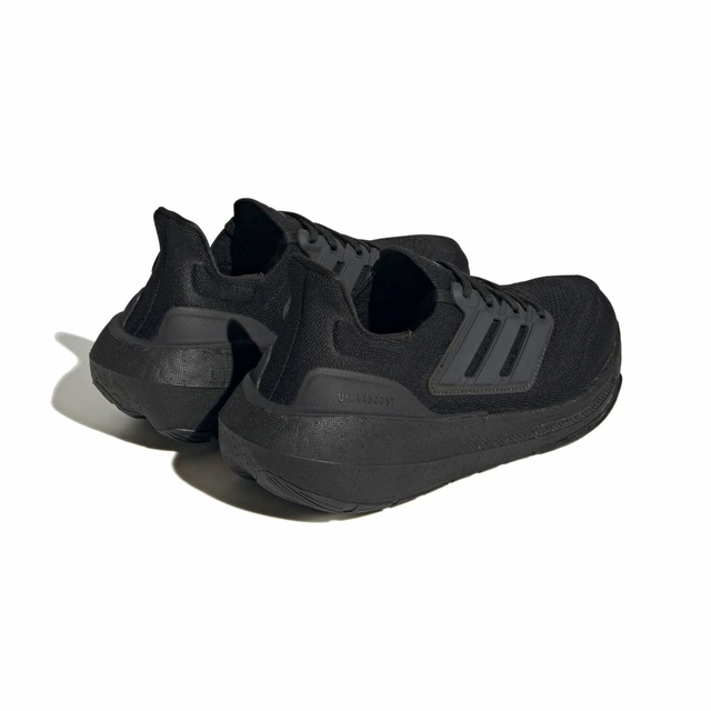 T锚nis ultra boost masculino preto clearance