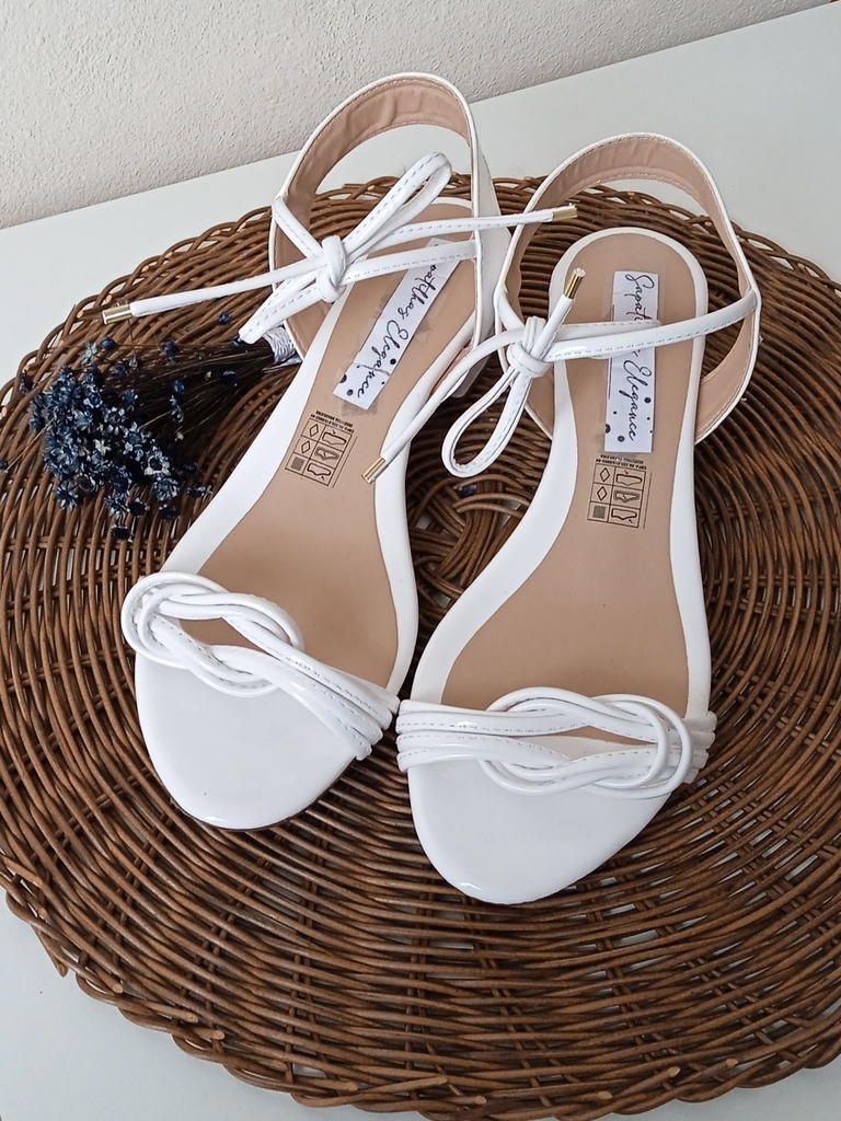 Sandalia Branca Saltinho - Sapatilhas Elegance