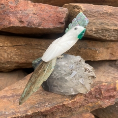 Passarinhos de Enfeite  Cacatua em Pedras Diversas - CRYSTAL RIO