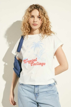 Remera Tropical / Ver - comprar online