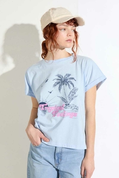 Remera Tropical / Ver - Azzaro Lanús