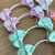 Tiara orelha plástico com paetê - Doce Laço | Loja on-line de acessórios infantis.