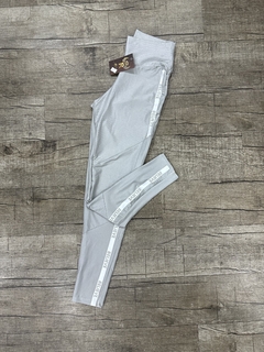 Calça Canelada Cirrê - comprar online