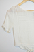 Cropped branco FARM (38) - comprar online