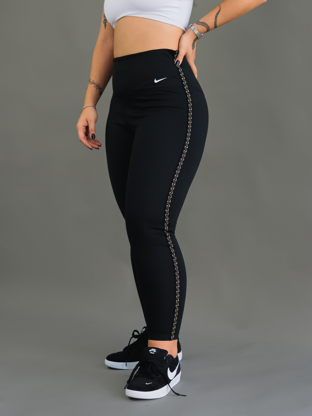 Calça Legging Feminina Nike One Dri-Fit HR TGHT em Promoção