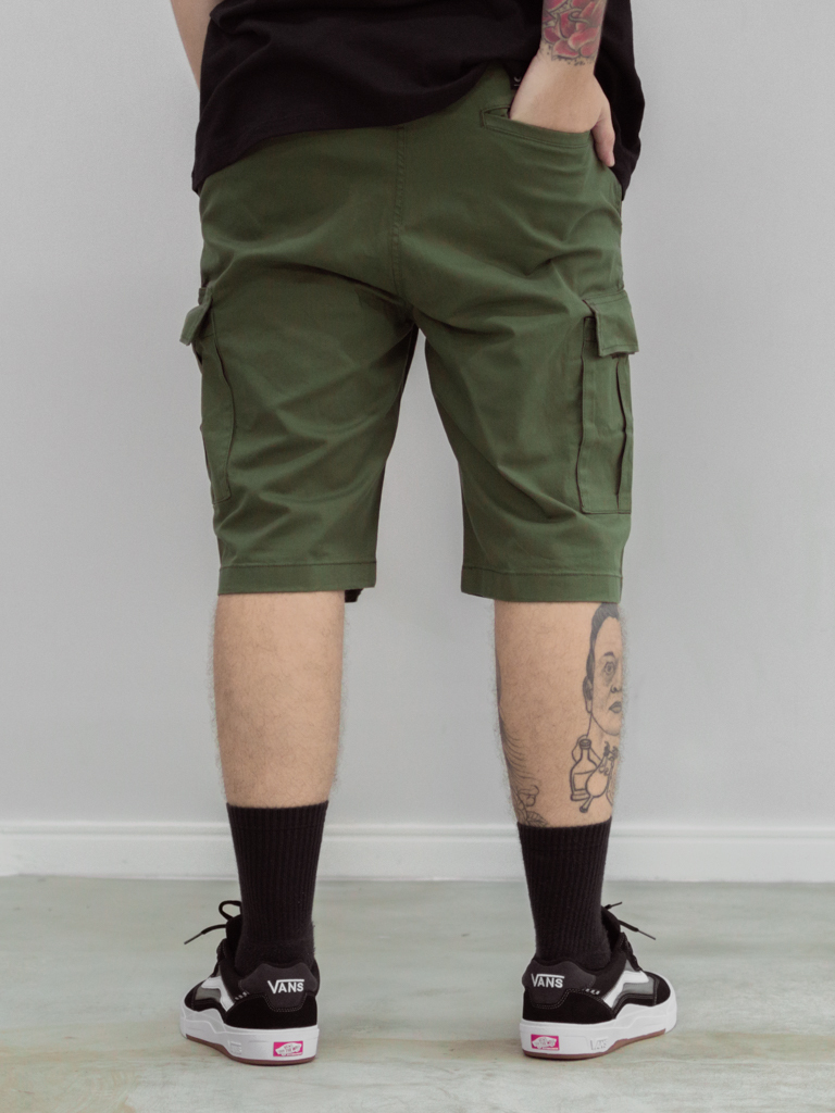 Bermuda Drama Verde Militar Cargo