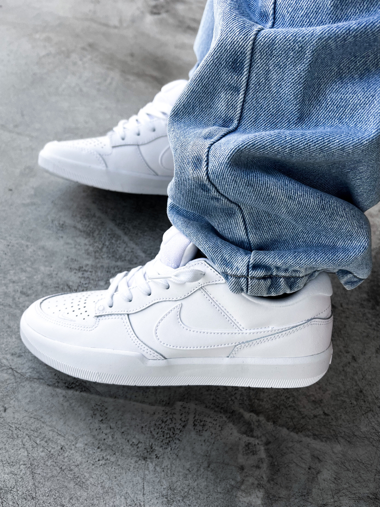 Tenis nike branco sb 2025