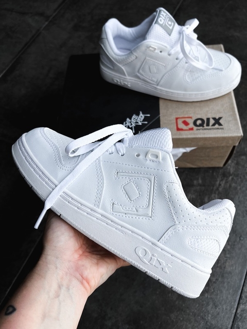 Tenis qix branco feminino 2025