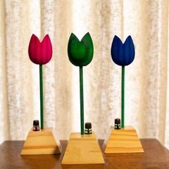 Tulipa e Botão de madeira com Refil e Suporte Bella Luna - comprar online