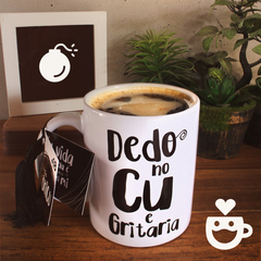 Caneca Coleção Irônicu: Dedo no cu