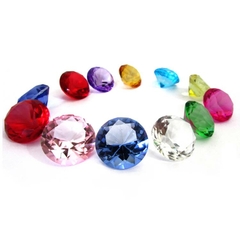 Diamantes de Cristais Coloridos Lapidados 3cm