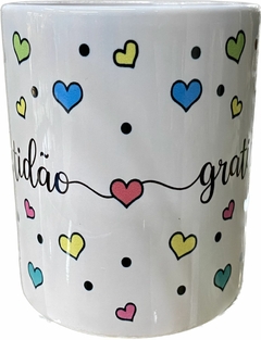 CANECA PORCELANA 330ML GRATIDAO CORAÇOES na internet