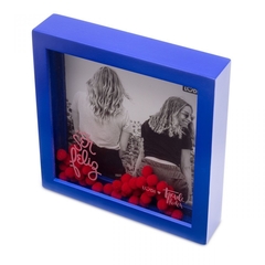 PORTA RETRATO COM POMPONS SER FELIZ - comprar online