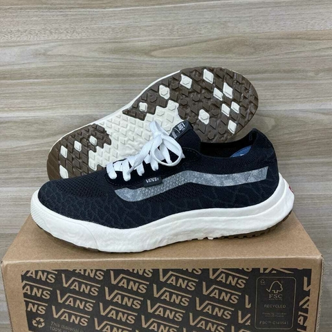 Comprar Vans em Paladino Multimarcas