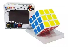 MAGNIFIC - CUBO MAGICO - comprar online