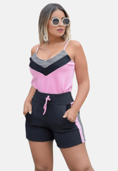 Conjunto Conjuntinho Malha Crepe de Alça e Shorts Xadrez na internet