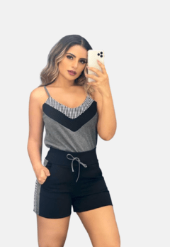 Conjunto Conjuntinho Malha Crepe de Alça e Shorts Xadrez